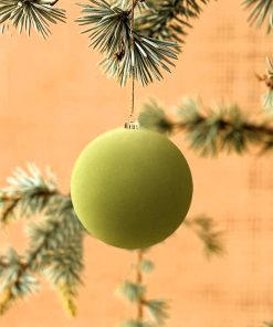 kadife yilbasi topu cam agaci susu yag yesili