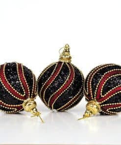 Alternative view of Altın Şeritli Payetli Siyah-Bordo Çam Ağacı Süsü 8 cm